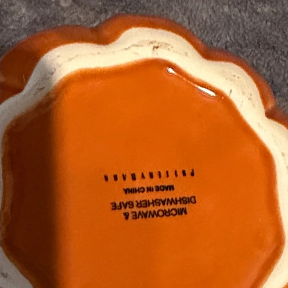 Set of 2 Pottery Barn Pumpkin Snack ORANGE bowl dishes Halloween
